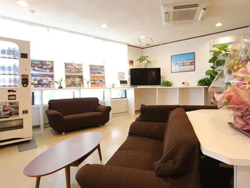 那霸泊港利夫马克斯经济型酒店 外观 照片